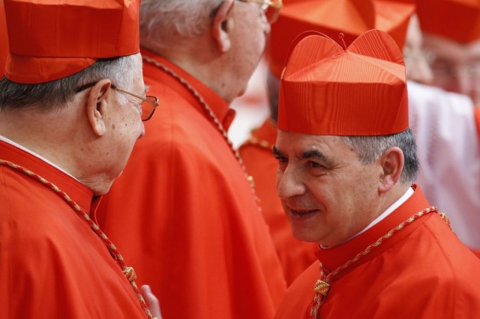 Papa, per Congregazione cardinali bene passo indietro di Becciu Papa, per Congregazione cardinali bene passo indietro di Becciu