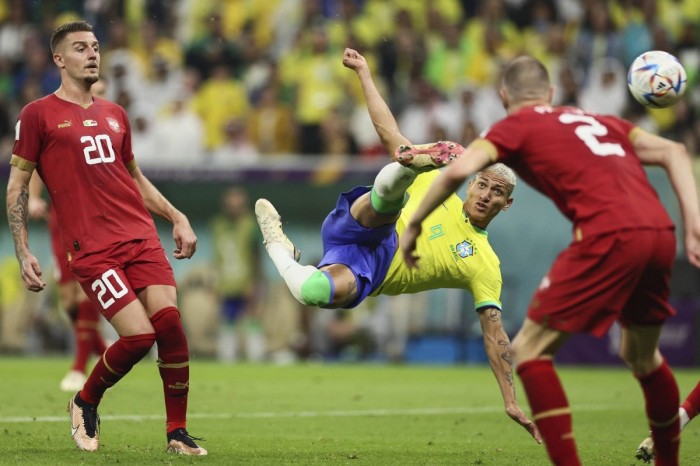 Doppietta di Richarlison, il Brasile batte 2-0 la Serbia